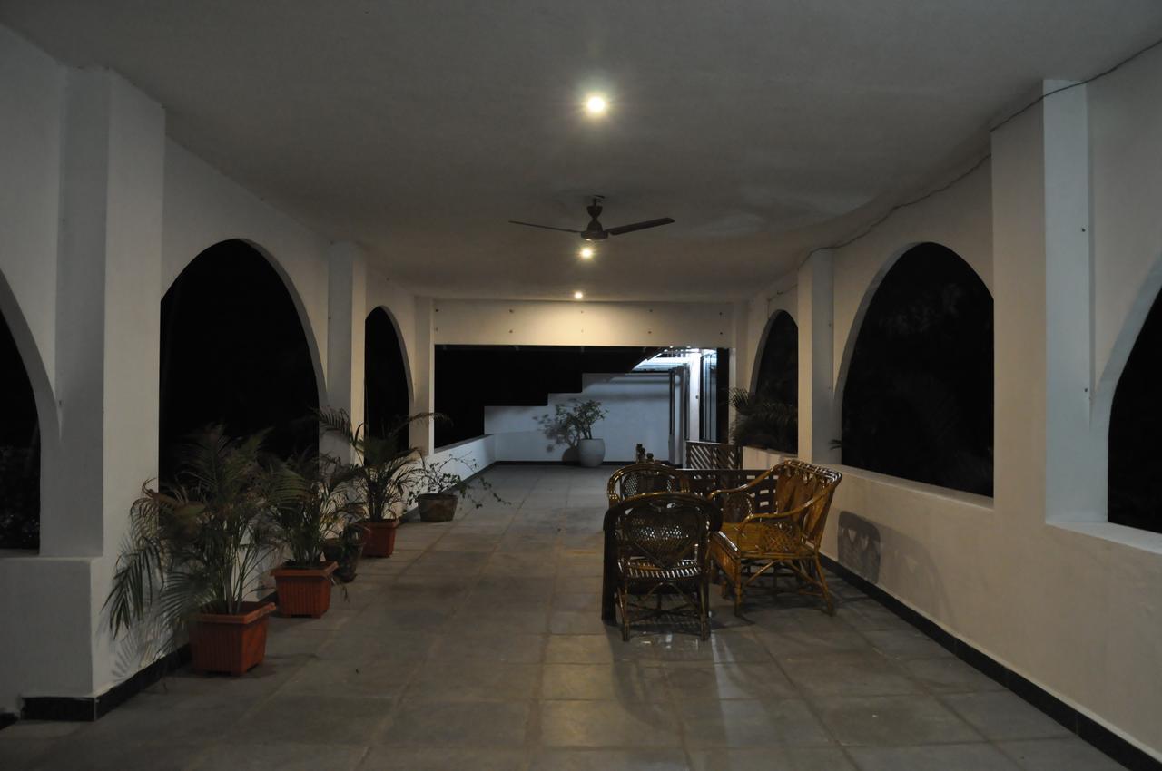 Villa Anna Pondy Ποντισερί Εξωτερικό φωτογραφία